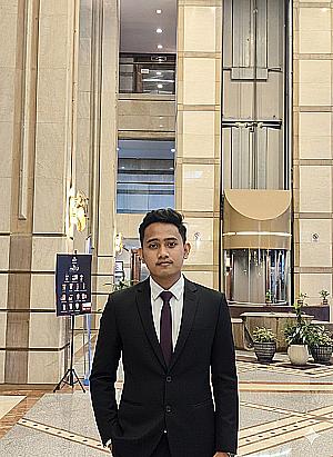 Profile photo for Fahrur Naim