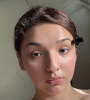 Profile photo for Esmeralda Hernandez