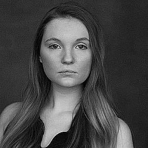 Profile photo for Natalie Coombs