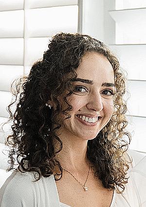 Profile photo for Ashlyn Wright