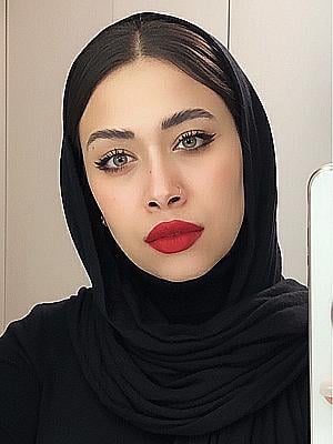 Profile photo for Hind elashraf