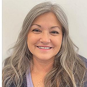 Profile photo for Bev Standing