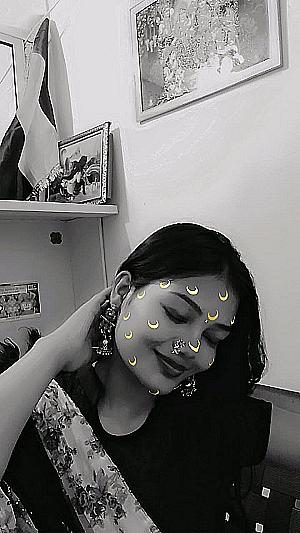 Profile photo for Nainam dahiya