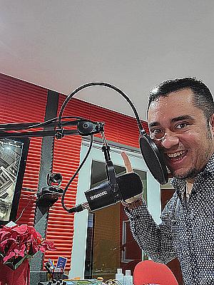 Profile photo for Carlos Alejandro Pérez Carrión