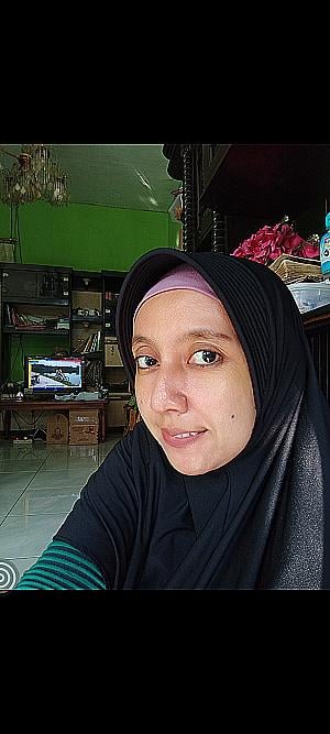 Profile photo for Dian Wijayanti