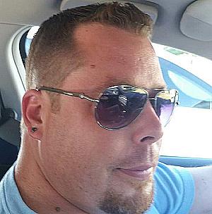 Profile photo for byron brooks
