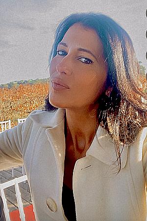 Profile photo for Catherine Veiga