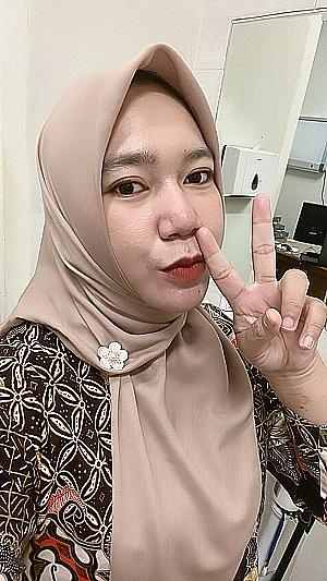 Profile photo for febri astianti pratiwi