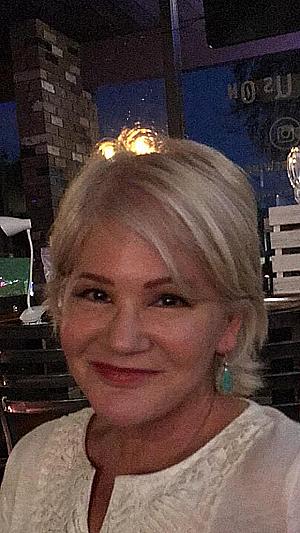Profile photo for Leslie Lieblein
