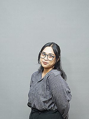 Profile photo for Florencia Primadevi