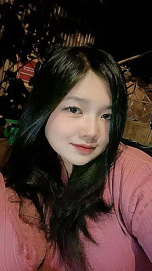 Profile photo for Ayu aftika sari
