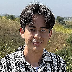 Profile photo for Alan Aguayo