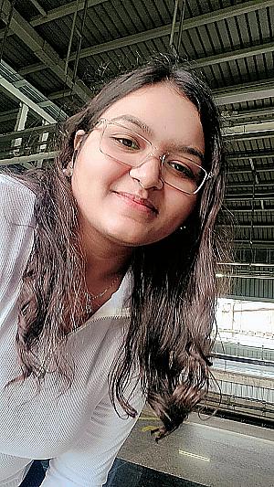 Profile photo for Khushi Sangale