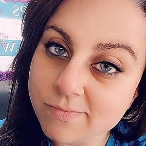 Profile photo for Tina Bowen