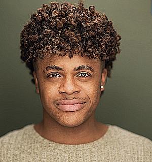 Profile photo for Aaron Ronelle