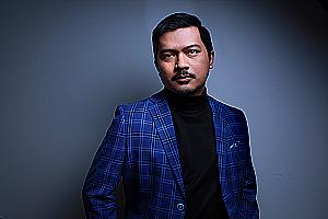Profile photo for Zizi Indra