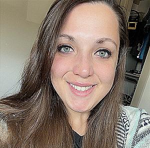 Profile photo for Cheressa Hall