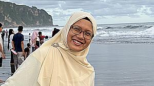 Profile photo for Karina Ayu