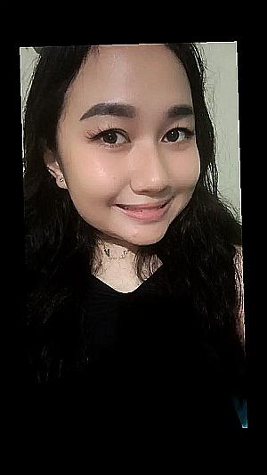 Profile photo for Fitri Rena