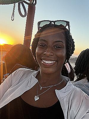 Profile photo for Solange Deschamps