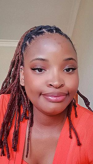Profile photo for Khanyisile Nangu