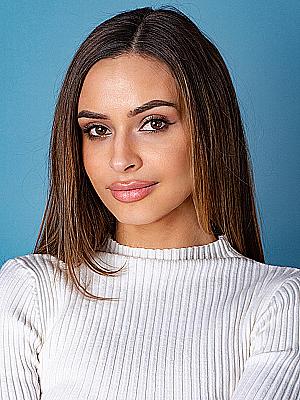 Profile photo for Carmen Ellrodt