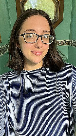 Profile photo for Lauren Costa