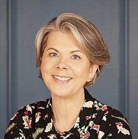 Profile photo for Lizzie Brandon