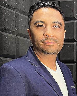 Profile photo for Alex Ballesteros