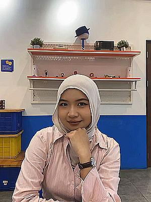 Profile photo for Aulia Putri Wulandari
