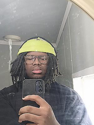Profile photo for Zechariah owusu
