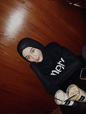 Profile photo for Aululea putri