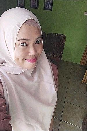 Profile photo for Yulia Puspita Sari