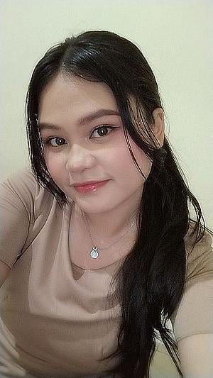 Profile photo for Sinta Pasaribu