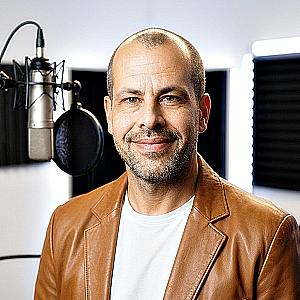 Profile photo for Steve Voice Over