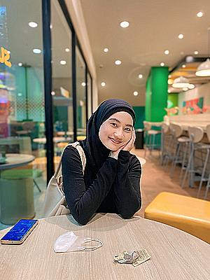 Profile photo for Nurul Asih