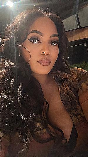 Profile photo for Laila Bey