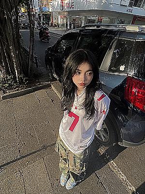 Profile photo for Nadia kharisma bella