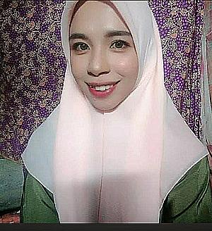 Profile photo for Merli Ani