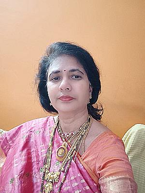 Profile photo for Santhi sri Nimmagadda