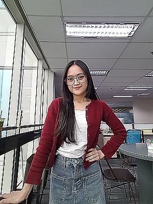Profile photo for Lin Lin