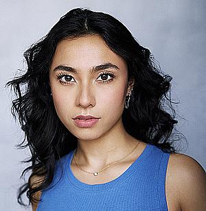 Profile photo for Zoe Siegel
