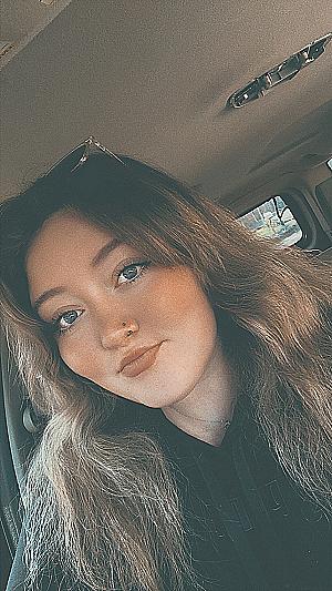 Profile photo for Courtney Stewart