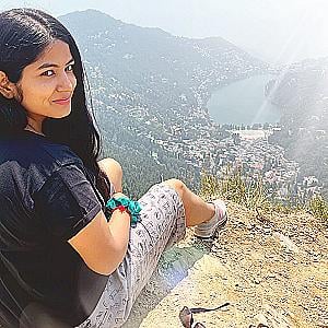 Profile photo for Himani manral