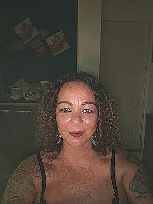 Profile photo for LIVIA MARIA LEAL
