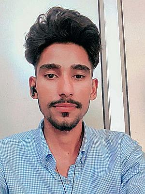 Profile photo for JASVEER SINGH