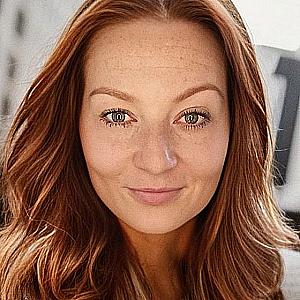 Profile photo for Gwendolyn Oschmann