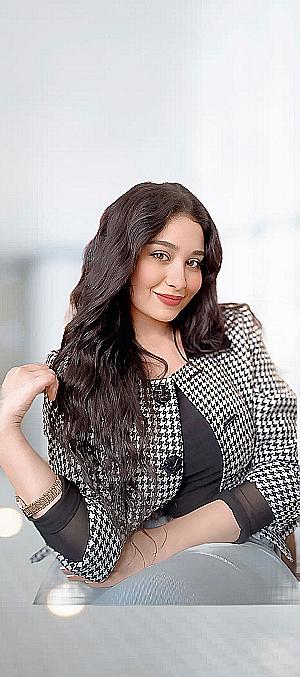 Profile photo for Julia Samir