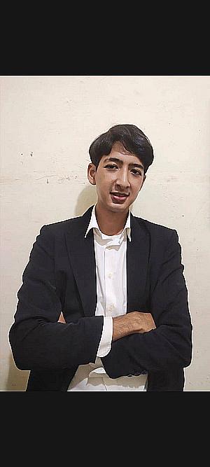 Profile photo for Varez Widharto Mahdi