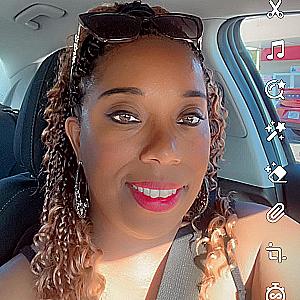 Profile photo for Felichia Powe